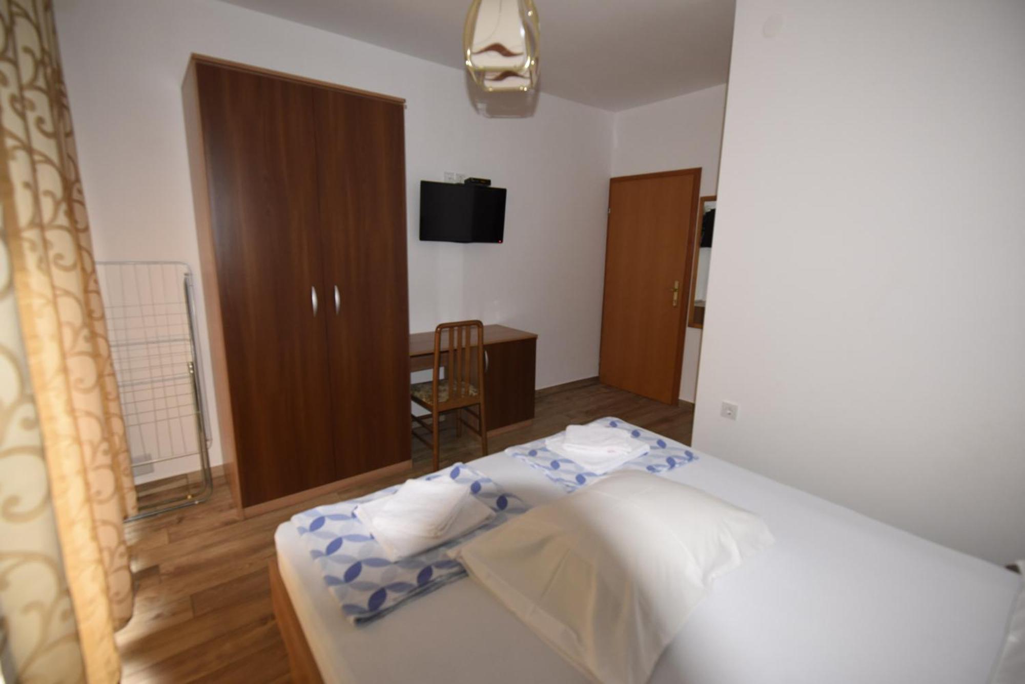 Apartmani Puzek Bibinje Ngoại thất bức ảnh