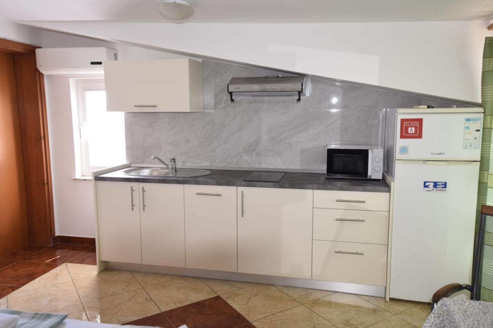 Apartmani Puzek Bibinje Ngoại thất bức ảnh