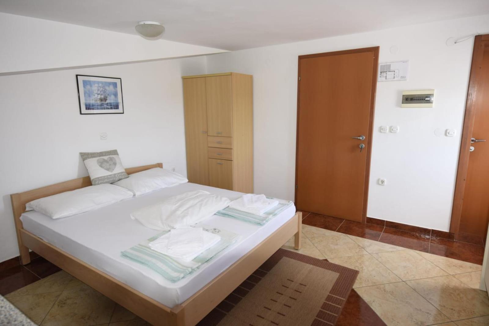 Apartmani Puzek Bibinje Ngoại thất bức ảnh